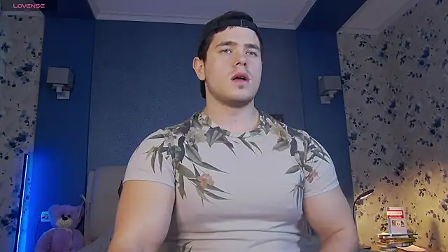 Snapshot of Arilas_ chatting on 12/07/24, 10:45 Arilas online show from 12/07/24, 10:45