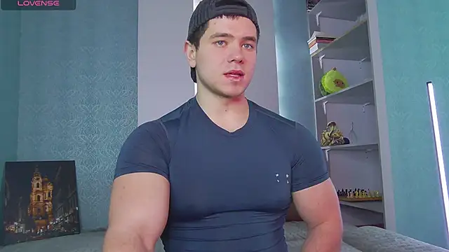 Snapshot of Arilas_ chatting on 03/15/25, 05:41 Arilas online show from 03/15/25, 05:41