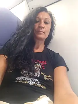 Snapshot of Luna-77 chatting on 09/14/25, 09:30 Luna-77 online show from 09/14/25, 09:30