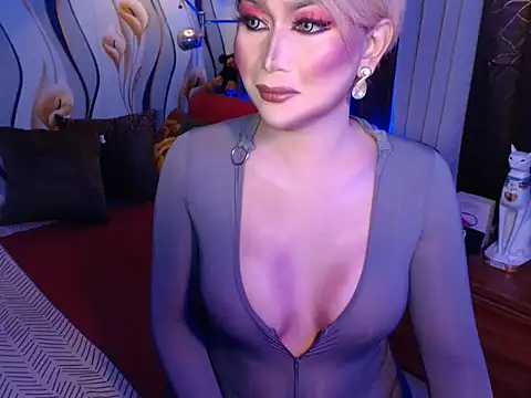 Snapshot of sweetsatisfactionxxx chatting on 10/12/25, 10:42 sweetsatisfactionxxx online show from 10/12/25, 10:42