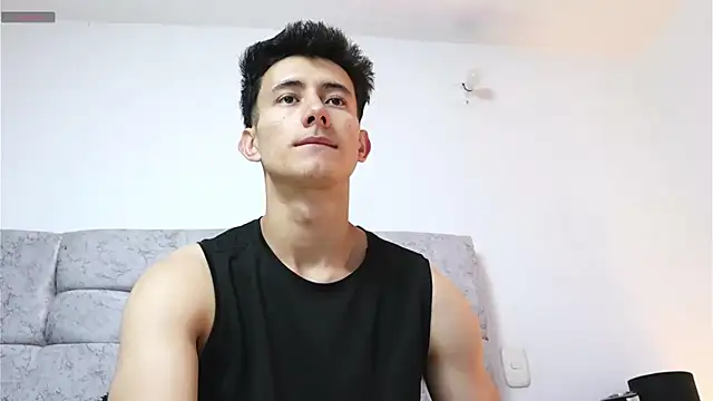 Snapshot of _Alexxx chatting on 12/20/24, 12:19  Alexxx online show from 12/20/24, 12:19