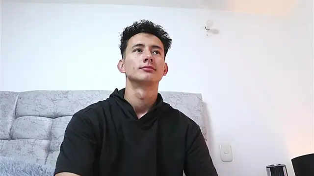 Snapshot of _Alexxx chatting on 01/23/25, 12:04  Alexxx online show from 01/23/25, 12:04