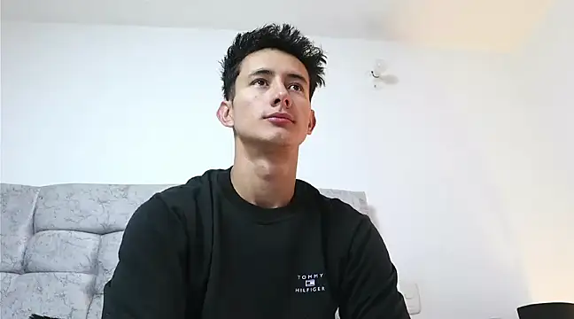 Snapshot of _Alexxx chatting on 02/12/25, 12:05  Alexxx online show from 02/12/25, 12:05