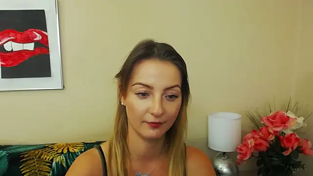 Snapshot of NatalieSexy chatting on 01/02/25, 01:19 NatalieSexy online show from 01/02/25, 01:19