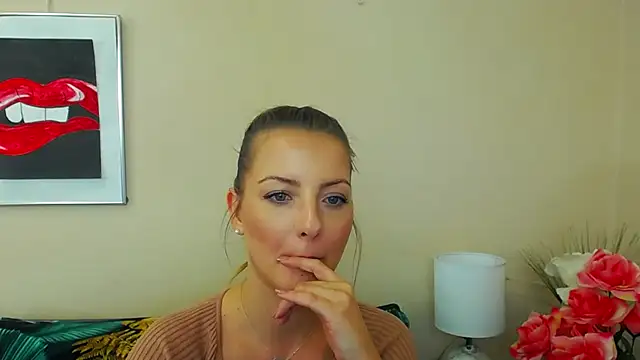 Snapshot of NatalieSexy chatting on 01/14/25, 01:28 NatalieSexy online show from 01/14/25, 01:28