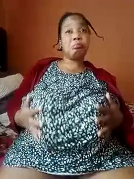 Lovelyboobs01 online show from 02/18/25, 08:49