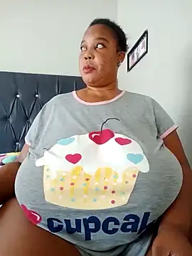 Lovelyboobs01 online show from 03/06/25, 09:58