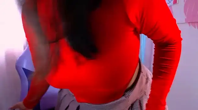 Snapshot of LATINGODDESS_X chatting on 02/11/25, 02:35 LATINGODDESS X online show from 02/11/25, 02:35