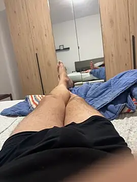 alex21017 online show from 12/13/24, 09:41