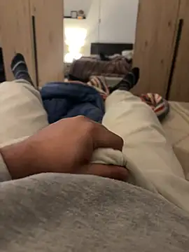 alex21017 online show from 03/05/25, 05:50