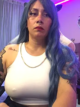 Luna Paris  online show from 01/19/25, 01:10