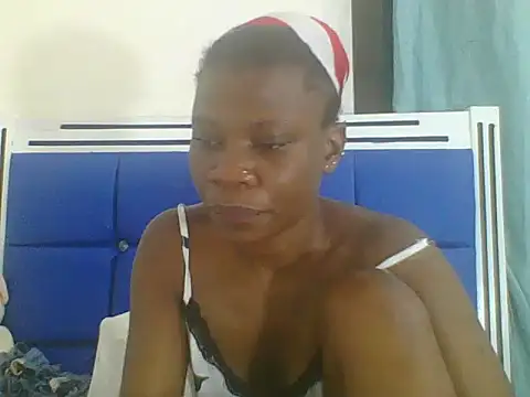 Snapshot of Sweetbaby004 chatting on 09/11/25, 06:08 Sweetbaby004 online show from 09/11/25, 06:08