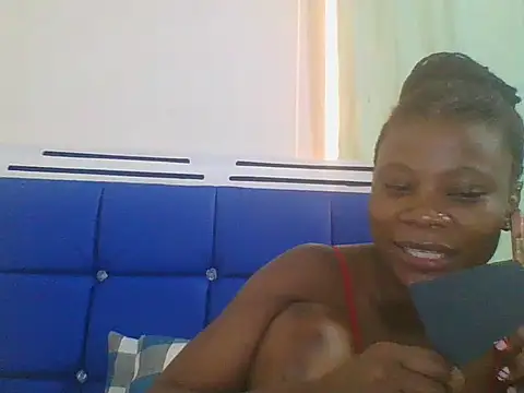 Snapshot of Sweetbaby004 chatting on 09/30/25, 09:25 Sweetbaby004 online show from 09/30/25, 09:25
