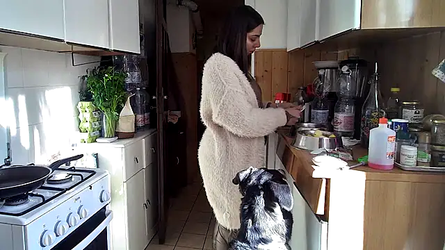 VanessaDoyle online show from 01/13/25, 11:08