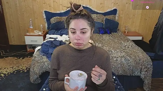 VanessaDoyle online show from 01/29/25, 01:58