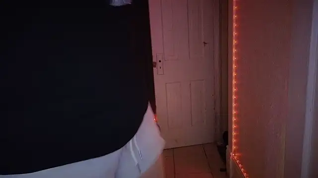 drizzypeach602 online show from 10/31/25, 06:03