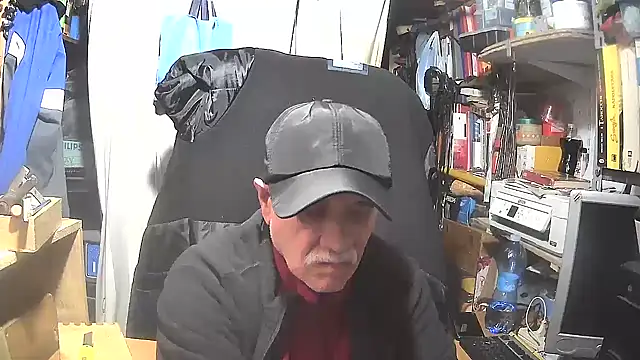 Snapshot of nonnomaturobisex chatting on 01/30/25, 06:10 nonnomaturobisex online show from 01/30/25, 06:10