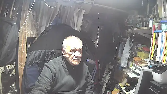 Snapshot of nonnomaturobisex chatting on 02/22/25, 10:40 nonnomaturobisex online show from 02/22/25, 10:40