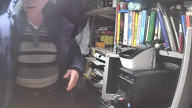 Snapshot of nonnomaturobisex chatting on 02/22/25, 06:19 nonnomaturobisex online show from 02/22/25, 06:19