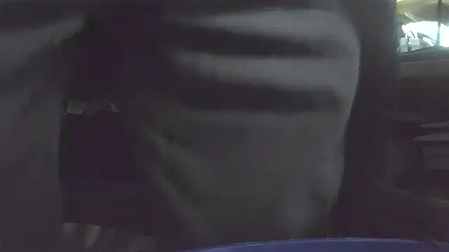 Snapshot of nonnomaturobisex chatting on 02/23/25, 09:00 nonnomaturobisex online show from 02/23/25, 09:00