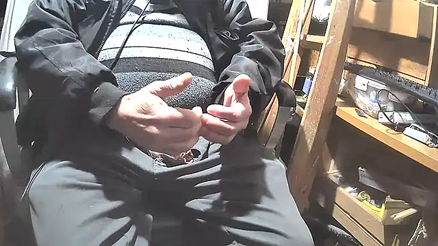 Snapshot of nonnomaturobisex chatting on 03/03/25, 06:12 nonnomaturobisex online show from 03/03/25, 06:12