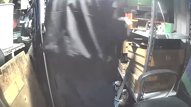 Snapshot of nonnomaturobisex chatting on 03/13/25, 02:55 nonnomaturobisex online show from 03/13/25, 02:55