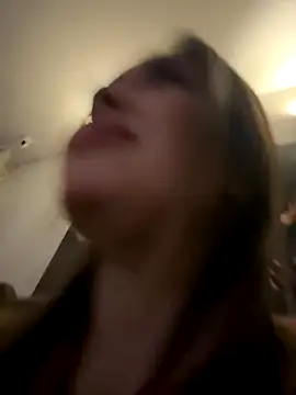 Snapshot of kyarafiore chatting on 11/22/25, 11:04 kyarafiore online show from 11/22/25, 11:04