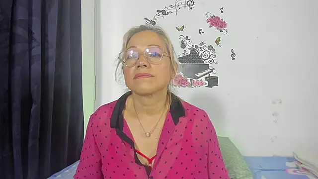 Snapshot of anthonela_mature_ chatting on 02/06/25, 09:28 anthonela mature online show from 02/06/25, 09:28