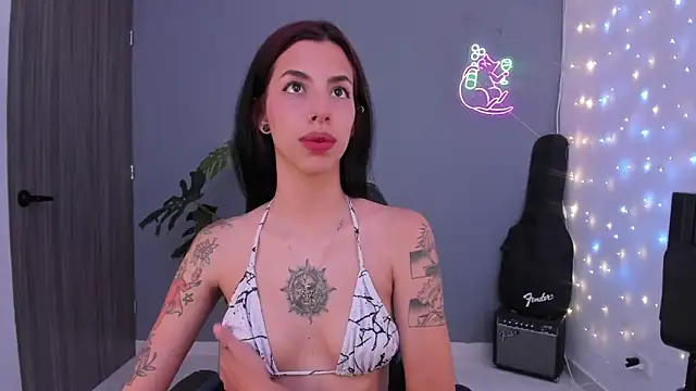 labrika  online show from 09/26/25, 04:22