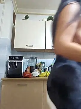 Snapshot of NathalieDream chatting on 10/14/25, 07:31 NathalieDream online show from 10/14/25, 07:31