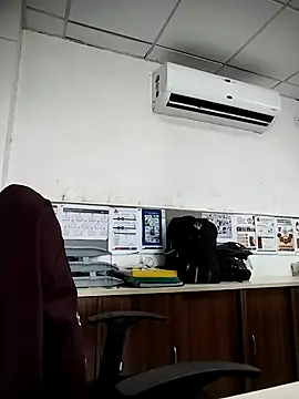 Desi Londa 143 online show from 11/10/25, 08:35