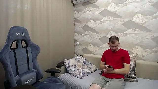 SerzhKorol1 online show from 10/12/25, 07:40