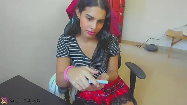 Kim Wexler online show from 02/06/25, 09:06