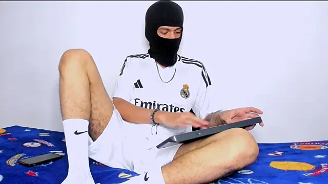 Samuel Suarez online show from 10/17/25, 06:16