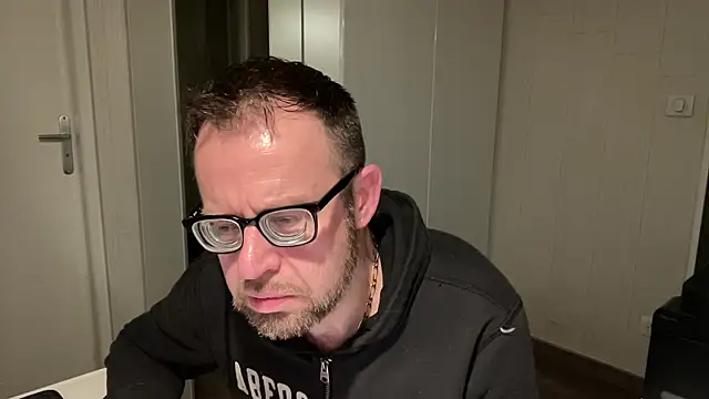 FABIOGLASSES online show from 02/09/25, 12:17