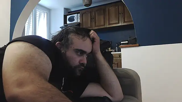 Snapshot of colalba12 chatting on 12/15/24, 03:09 colalba12 online show from 12/15/24, 03:09