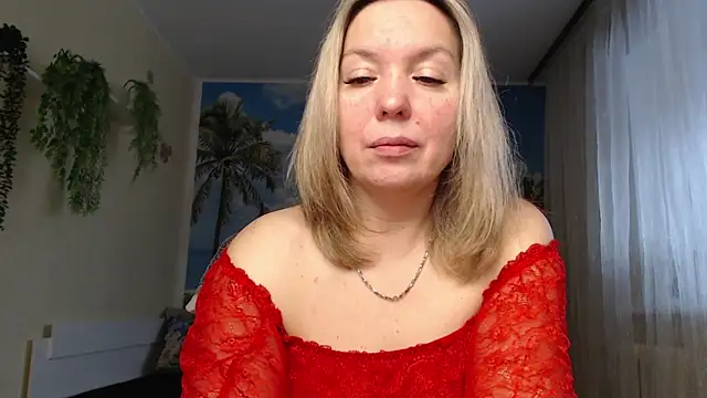 soaring love online show from 02/17/25, 04:20