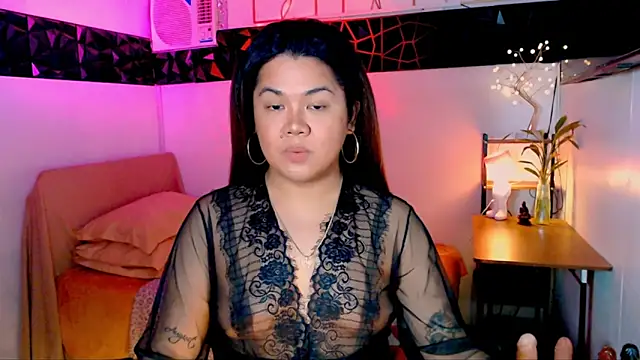 asiankatyhuge online show from 10/28/25, 11:51