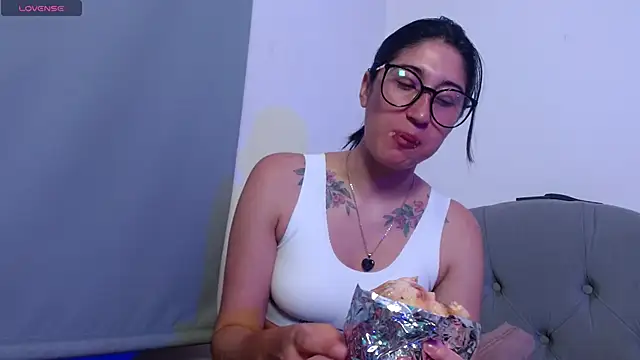 Red-moon1 online show from 10/09/25, 03:26