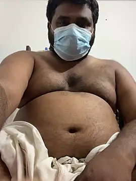 Snapshot of godmail100 chatting on 10/25/25, 02:13 godmail100 online show from 10/25/25, 02:13