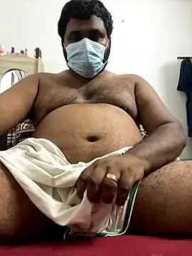 Snapshot of godmail100 chatting on 11/08/25, 01:33 godmail100 online show from 11/08/25, 01:33