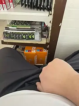 buri232 online show from 03/09/25, 11:03