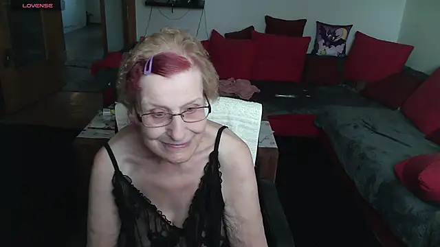 Snapshot of HeisseomaOriginal chatting on 02/19/25, 08:22 HeisseomaOriginal online show from 02/19/25, 08:22