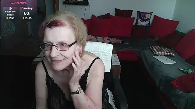 Snapshot of HeisseomaOriginal chatting on 03/02/25, 08:16 HeisseomaOriginal online show from 03/02/25, 08:16