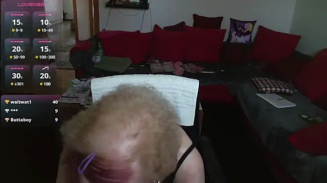 Snapshot of HeisseomaOriginal chatting on 03/02/25, 11:50 HeisseomaOriginal online show from 03/02/25, 11:50