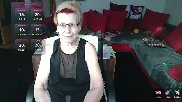 Snapshot of HeisseomaOriginal chatting on 10/03/25, 07:27 HeisseomaOriginal online show from 10/03/25, 07:27