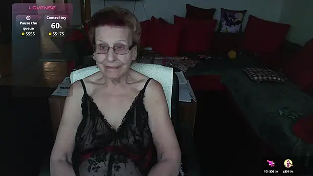 Snapshot of HeisseomaOriginal chatting on 10/20/25, 07:20 HeisseomaOriginal online show from 10/20/25, 07:20