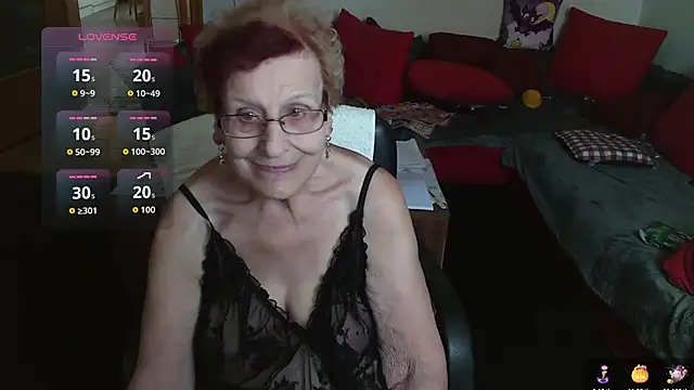 Snapshot of HeisseomaOriginal chatting on 10/30/25, 11:11 HeisseomaOriginal online show from 10/30/25, 11:11