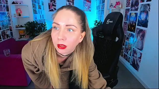 GrayceWild online show from 02/20/25, 05:18