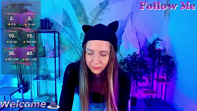 GrayceWild online show from 03/18/25, 05:31